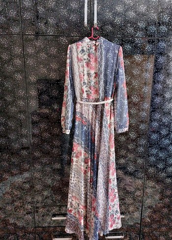 Çok Renkli Uzun Elbise - Görsel 2