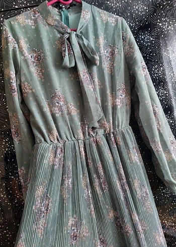 Pilili Uzun Kollu Uzun Elbise - Görsel 3