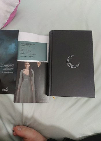 karanlığin şehri 1 ve 2 ciltli - Görsel 5