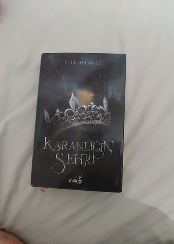 karanlığin şehri 1 ve 2 ciltli - Görsel 4