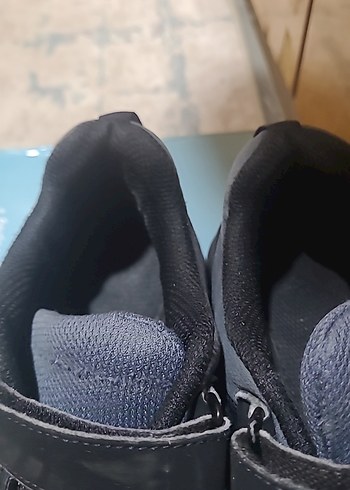 orjinal adidas erkek Çocuk Siyah Cırtlı Spor Ayakkabı - Görsel 5