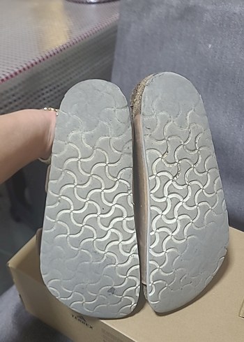 birkenstock orjinal Altin Renkli Tokalı Kadın Terlik - Görsel 4