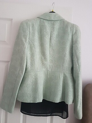 m Beden yeşil Renk İpekyol ceket