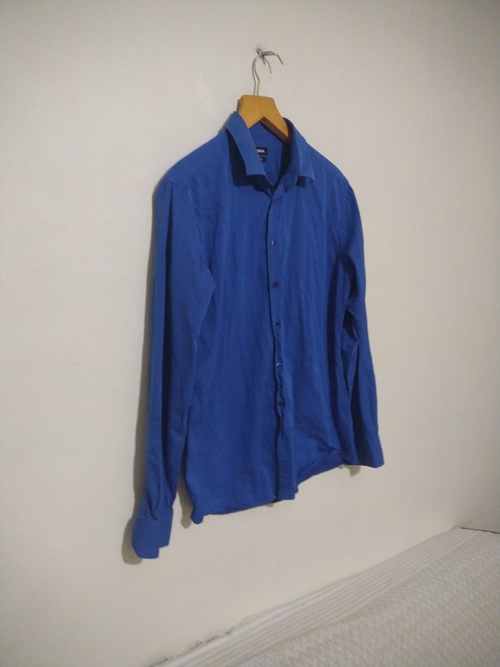 Mavi Düğmeli Keten Erkek Gömlek - Görsel 4