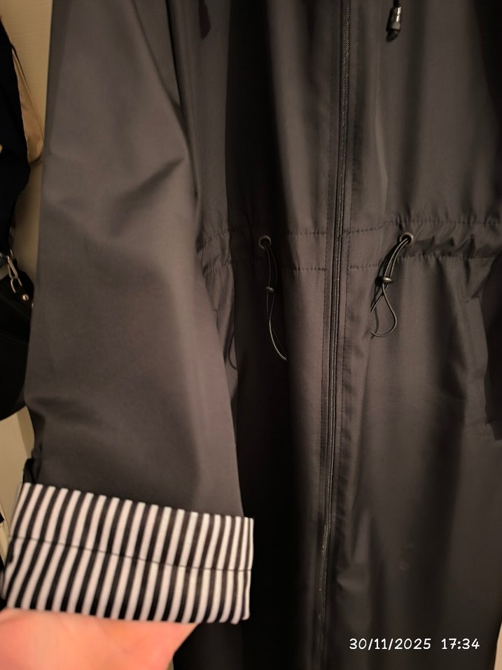 Uzun Siyah yağmurluk trençkot( 140 boy) - Görsel 2