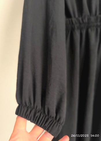 Düğmeli Siyah Uzun ayrobin kumaş elbise. - Görsel 4