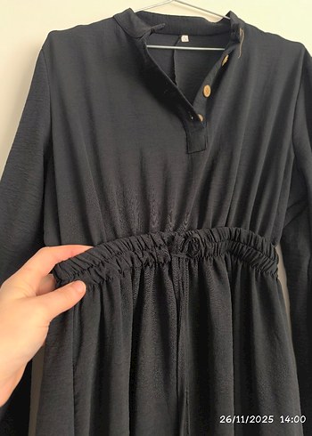 Düğmeli Siyah Uzun ayrobin kumaş elbise. - Görsel 2