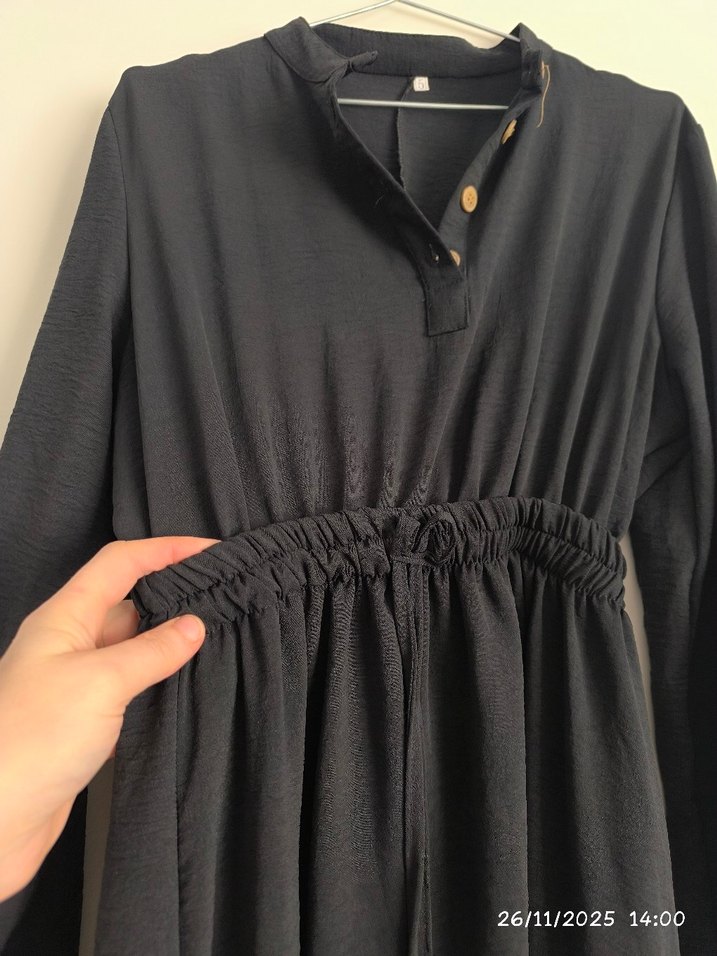 Düğmeli Siyah Uzun ayrobin kumaş elbise. - Görsel 2