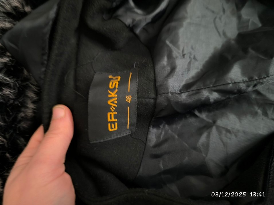 Kadın Siyah uzun kaşe kaban - Görsel 3