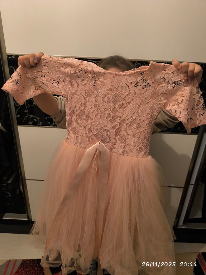 Dantel Detaylı Pembe Kız Elbise - Görsel 3