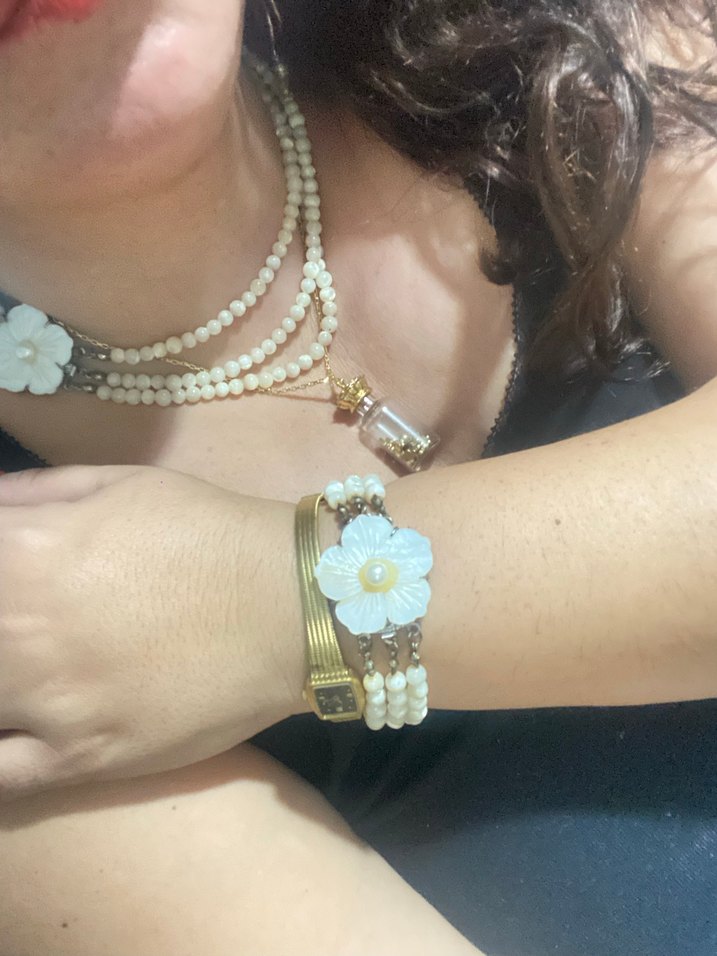 Beyaz Çiçekli Sedef  Boncuklu Bohem Bileklik - Görsel 2