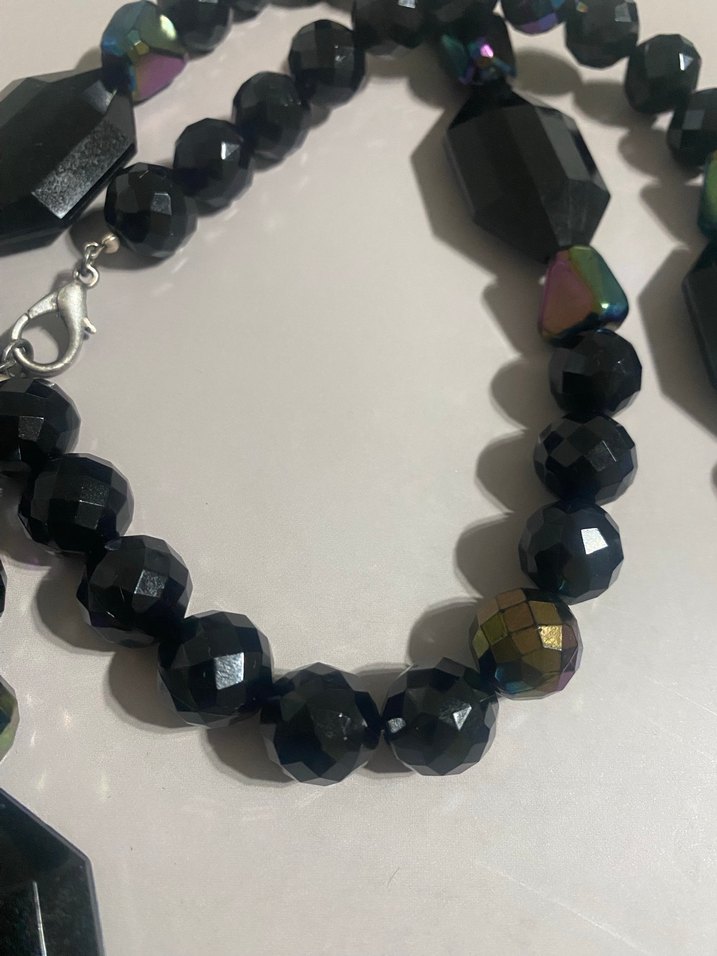 Uzun Siyah Boncuklu Gotik Kolye - Görsel 4