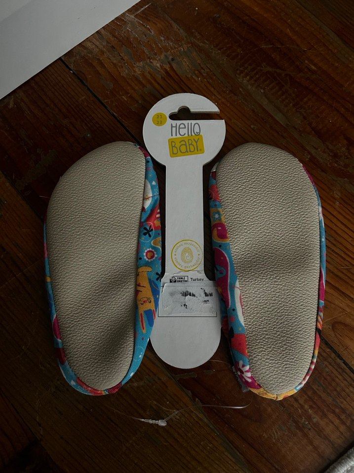 Çok Renkli Desenli Deniz Havuz Patik - Görsel 2