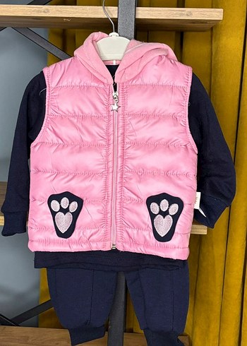 Kız Çocuk Pembe Kürklü Yelek ve Baskılı Sweatshirt - Görsel 3