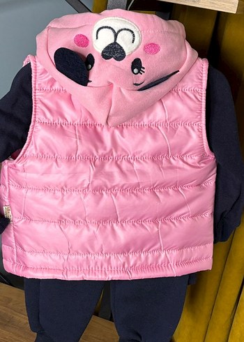 Kız Çocuk Pembe Kürklü Yelek ve Baskılı Sweatshirt - Görsel 6