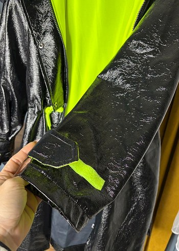 Siyah Deri Midi Yağmurluk - Görsel 6