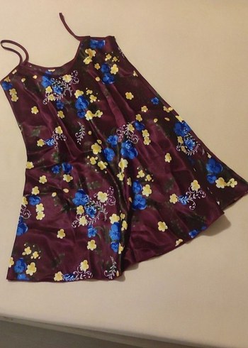 Bordo Çiçek Desenli Askılı Midi Gecelik - Görsel 5