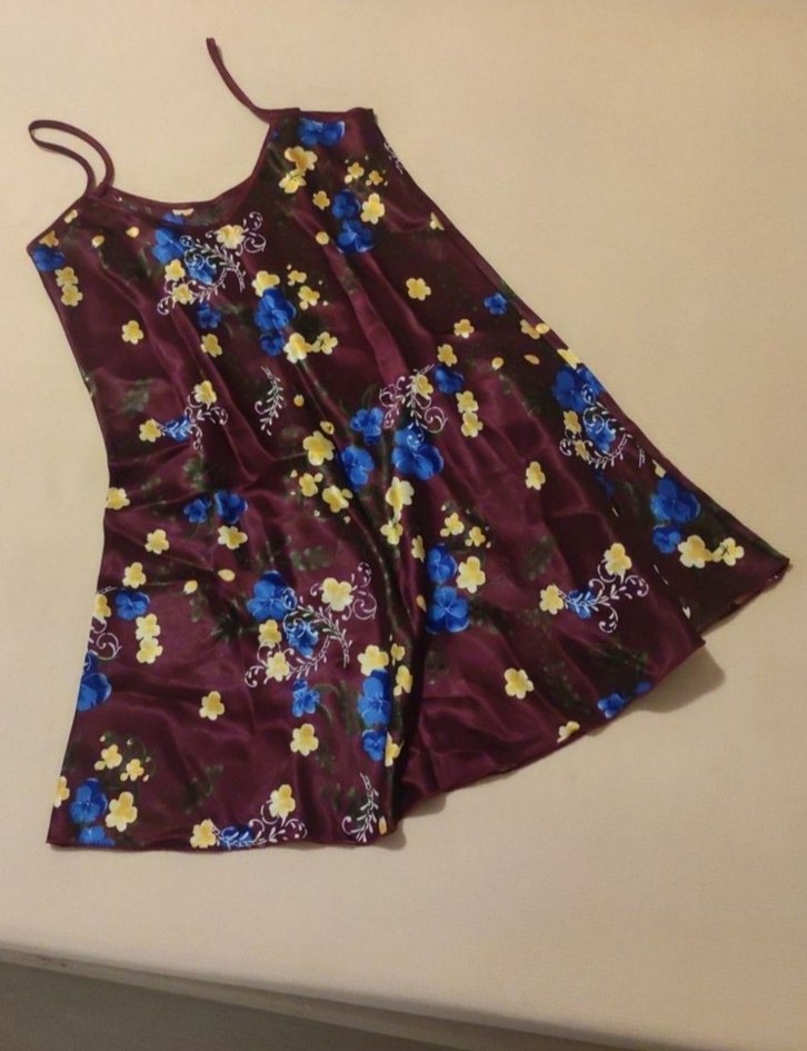 Bordo Çiçek Desenli Askılı Midi Gecelik - Görsel 5