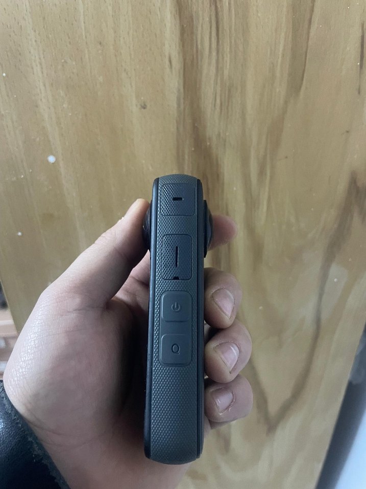 Insta360 Siyah Aksiyon Kamerası
Sabitleme aparatı mevcuttur. - Görsel 3