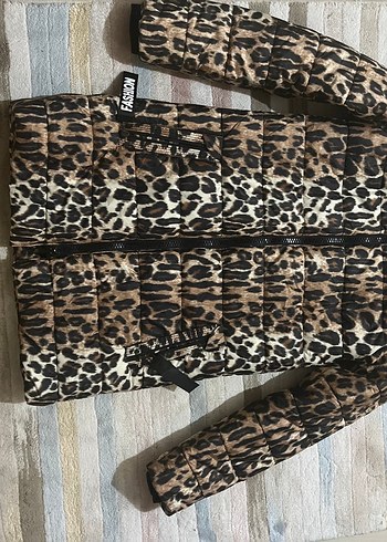 Kahverengi Leopar Desenli Kadın Uzun Kaban - Görsel 2