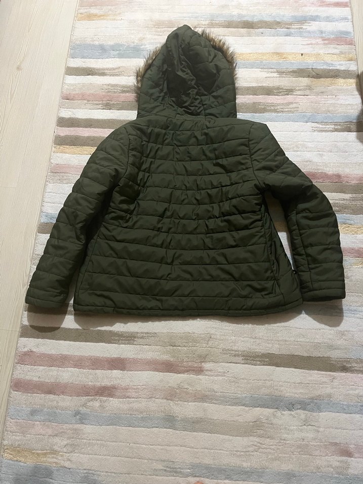 Kadın Haki Kapüşonlu Kürk Detaylı Mont - Görsel 2