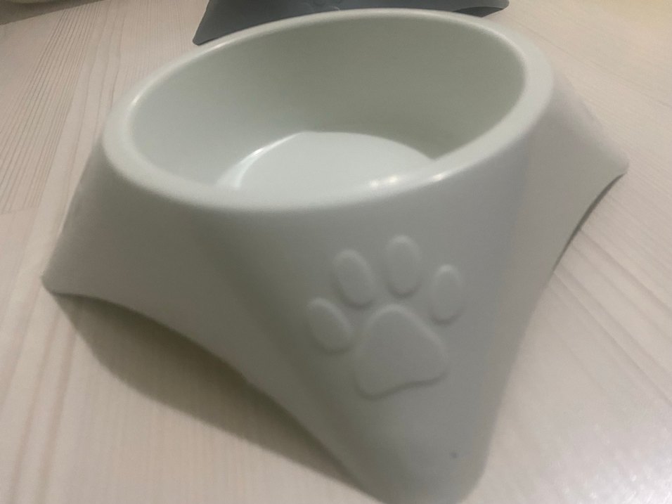 Beyaz ve Gri Silikon Evcil Hayvan Mama Kabı 2 tane - Görsel 3