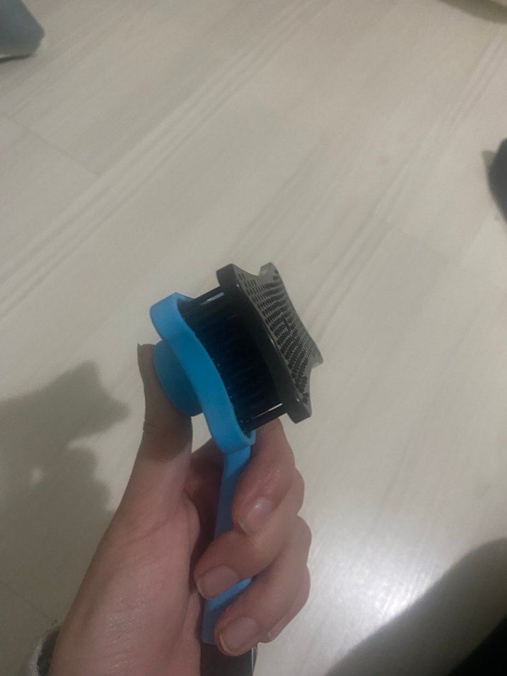 Plastik Kedi Ve Köpek Tüy Toplayıcı Basmalı Tarak Kaşıma Fırçası - Görsel 3