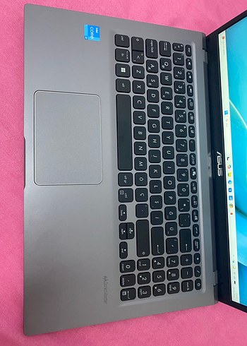 Gri ASUS Dizüstü Bilgisayar - Görsel 11