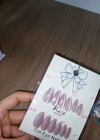 Pastel Bej Kedi Gözü Tırnak Süsleri - Görsel 2