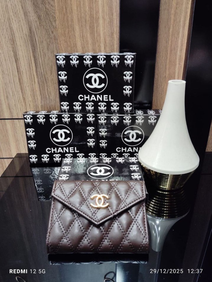 Parlak Siyah Chanel Deri Kadın Çanta - Görsel 2