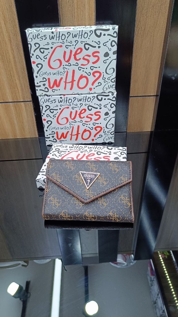 Guess Kadın Gri Baskılı Cüzdan Velcro Kapamalı - Görsel 5