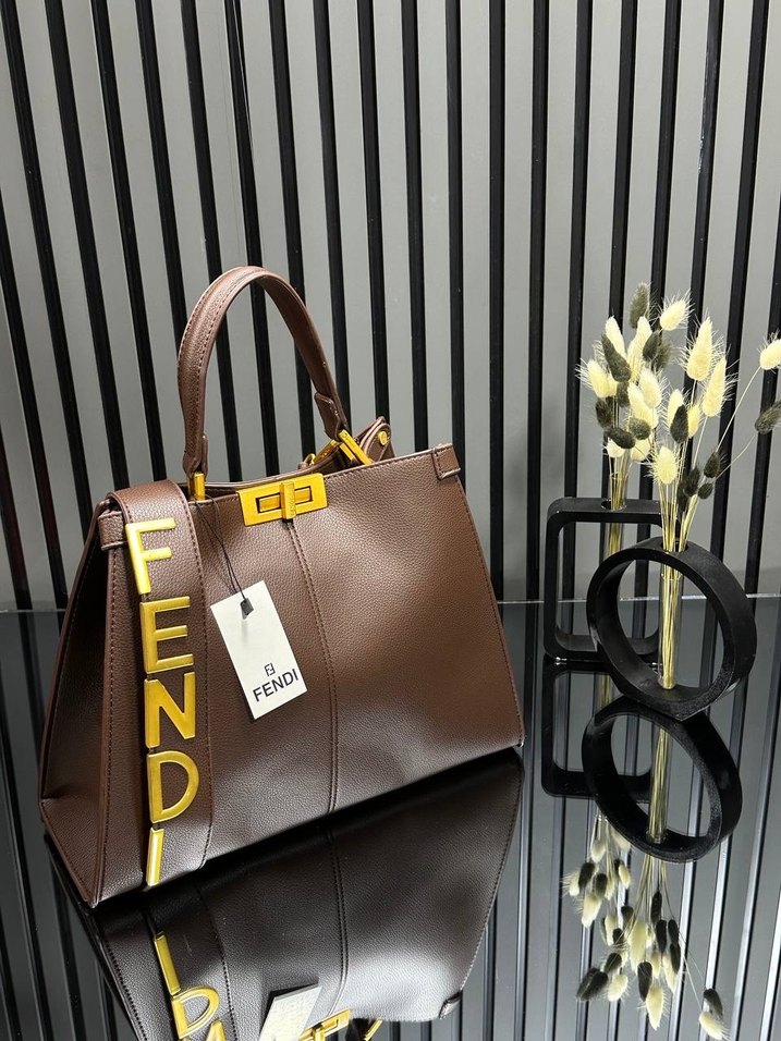 Fendi Kahverengi Deri Kadın Çanta - Görsel 2