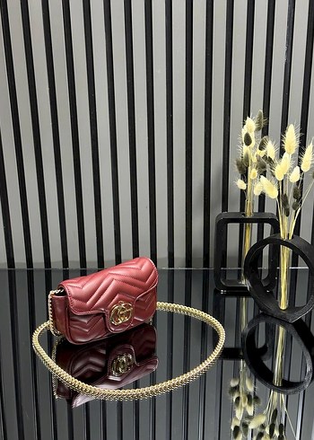 Zincir Detaylı Siyah Kadın Deri Çanta - Görsel 4