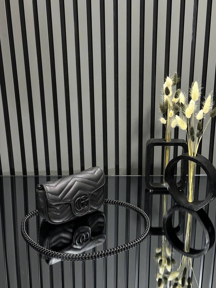 Zincir Detaylı Siyah Kadın Deri Çanta - Görsel 2