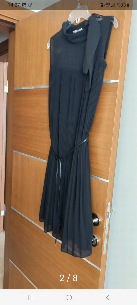 Siyah Piliseli Uzun Kadın Elbise - Görsel 2