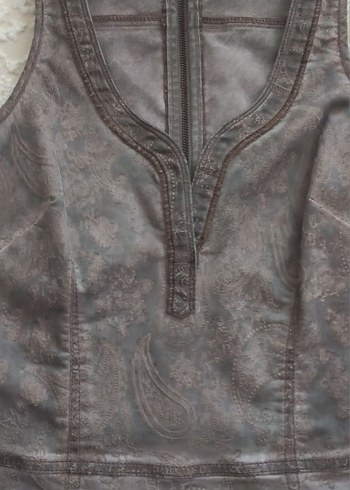 kahve V Yaka kendiden desenli elbise - Görsel 2