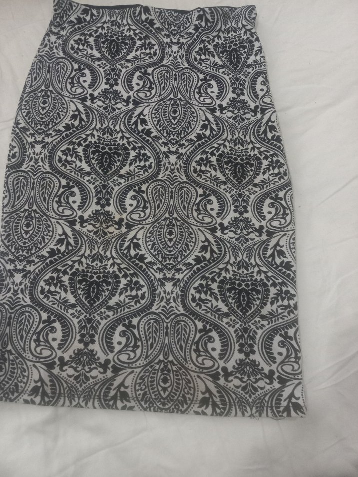 Yılan Desenli Siyah Midi etek - Görsel 2