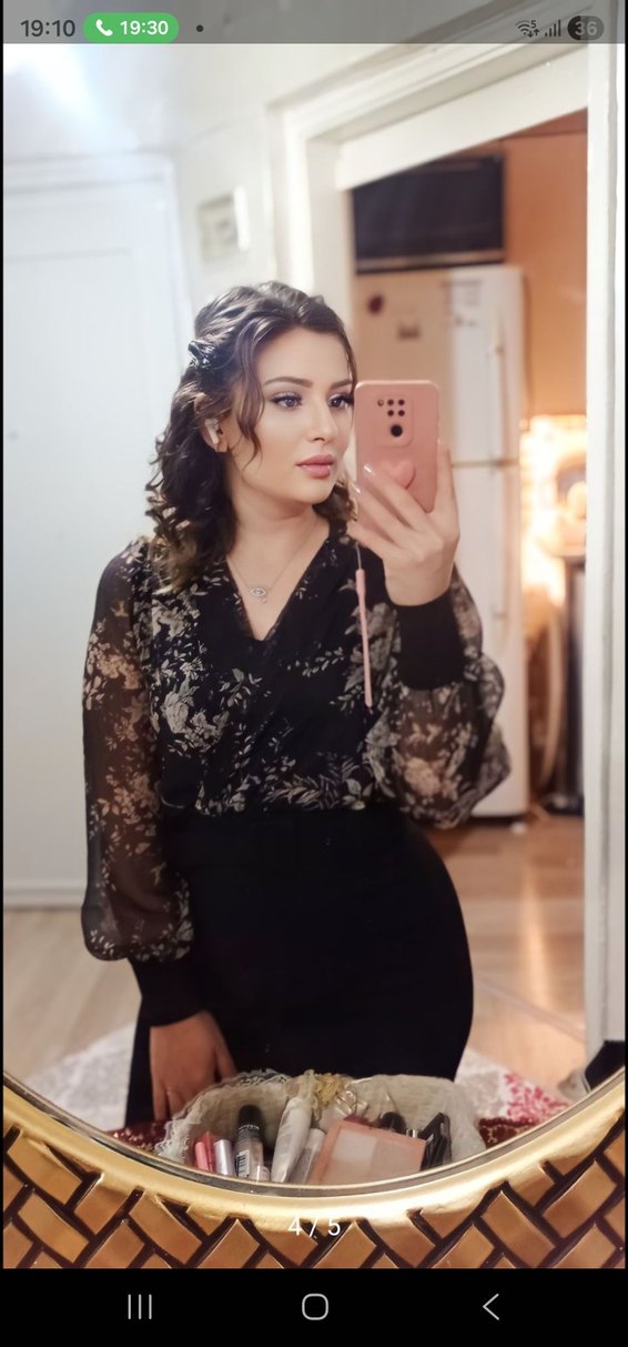 Dantel Detaylı Siyah Uzun Kollu Ofis Elbisesi - Görsel 4