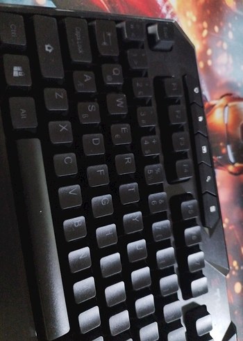 THULL ışıklı klavye - Görsel 6