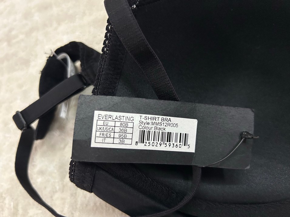 Beyaz Dantelli Siyah Gotik Sütyen - Görsel 4