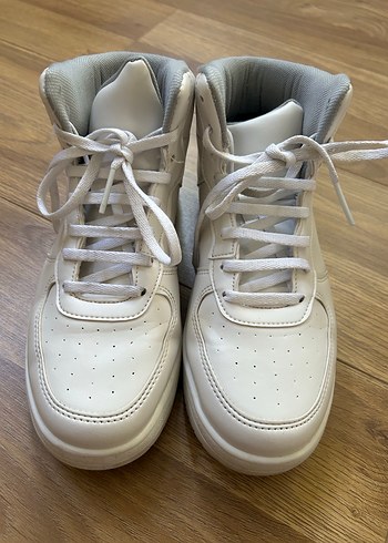 Beyaz Bağcıklı Kadın Spor Ayakkabı - Görsel 7