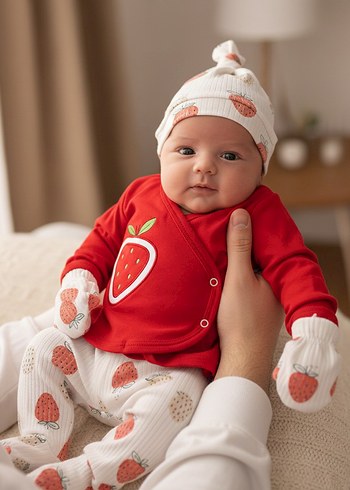 Kırmızı Örgü Desenli Bebek Hastane Kıyafeti - Görsel 2