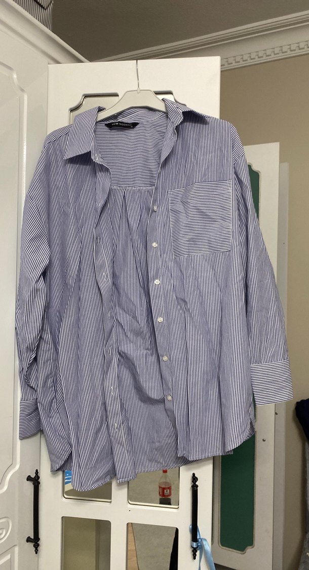 Düğmeli Uzun Kollu Mavi Keten Gömlek - Görsel 2