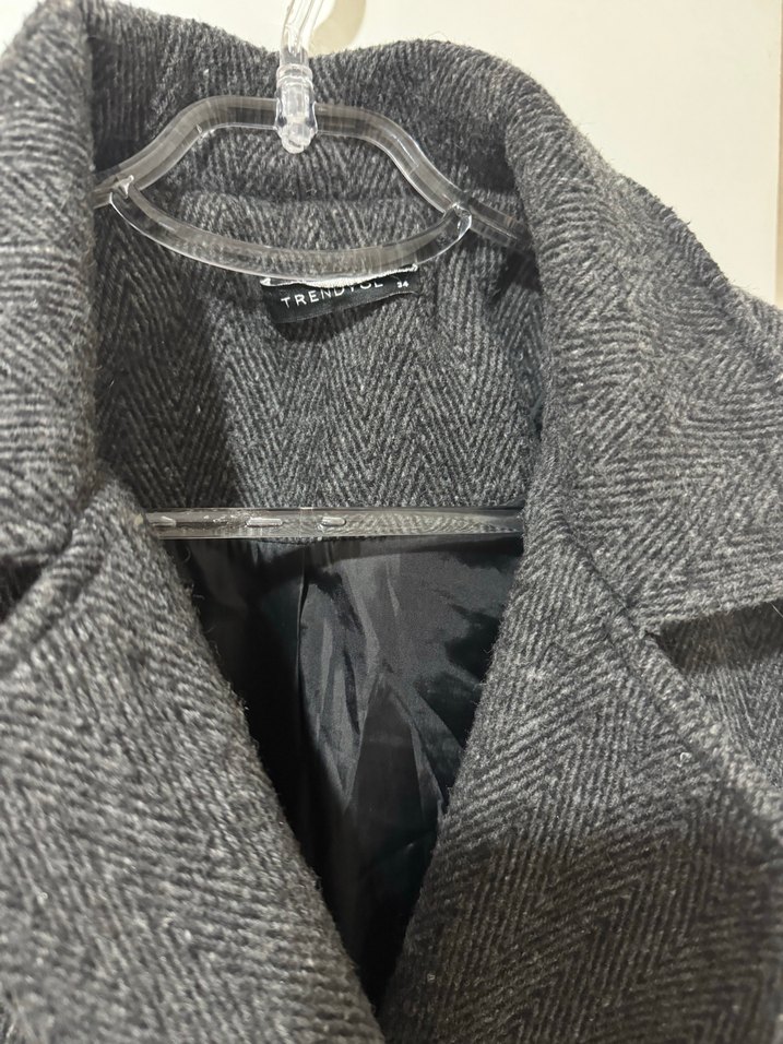 Kemerli Antrasit Gri Kaban - Görsel 4