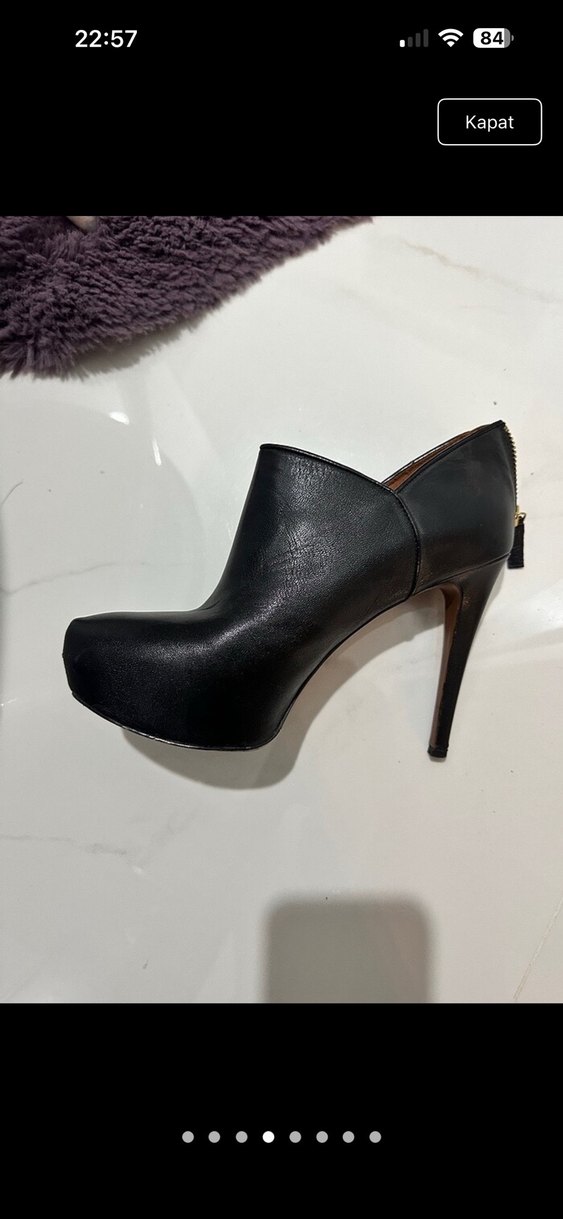 Siyah Deri Topuklu Kadın Bot - Görsel 4