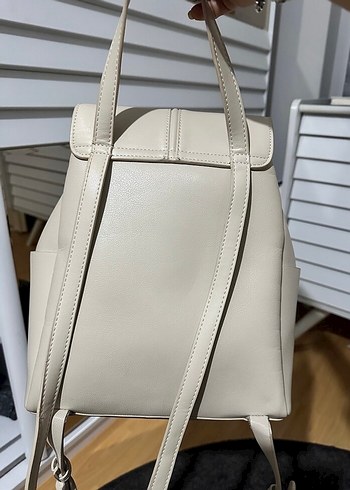 Bej Deri Kadın Sırt Çantası - Görsel 3