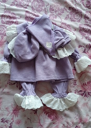 Dantel Detaylı Mor Bebek Kız Takımı - Görsel 3