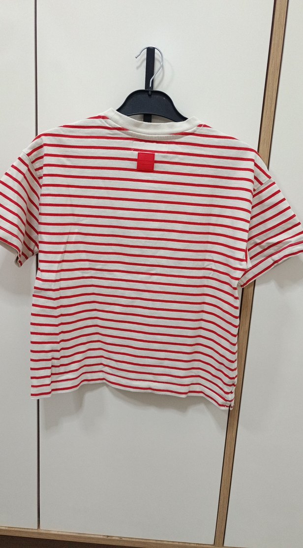 Kırmızı Çizgili çocuk tişörtü - Görsel 2