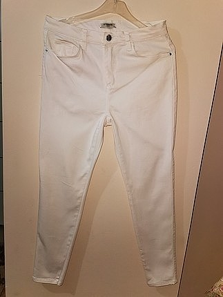 38 Beden beyaz Renk beyaz lc wakiki pantolon 