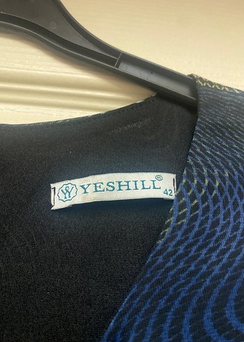 42 Beden Önü Pileli Mavi Bağlama Desenli